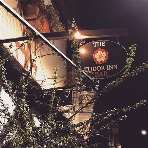 新北市林口區 The Tudor Inn Bar and Restaurant 都鐸館.